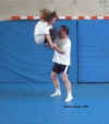 aerobic_debout_pat_elise01.jpg (34765 octets)