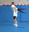 aerobic_debout_pat_elise05.jpg (33645 octets)