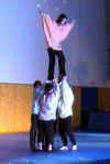 10_ans_as_acro_159.jpg (35896 octets)